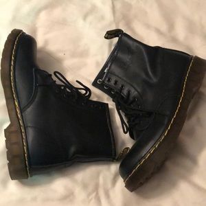 Dr. Marten 8 hole lace up boots